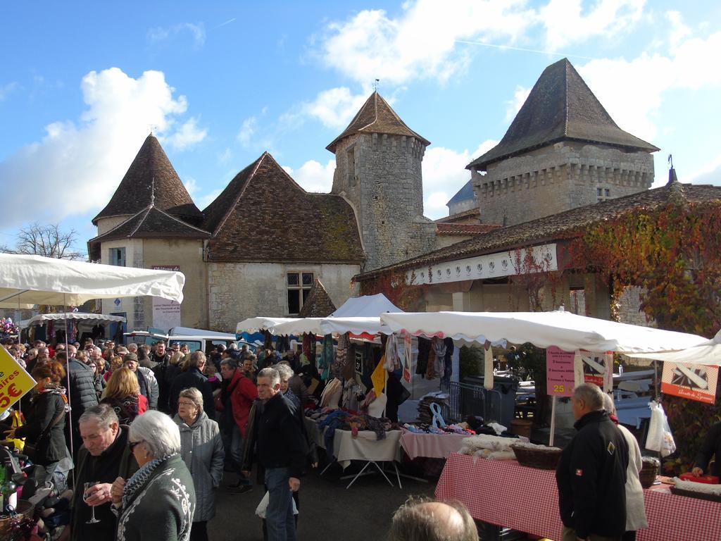 Gite Chez Marot Varaignes Exterior foto